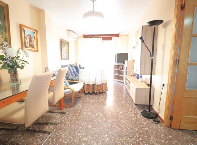 Resale - Apartment - Torrevieja - Beachside Torrevieja