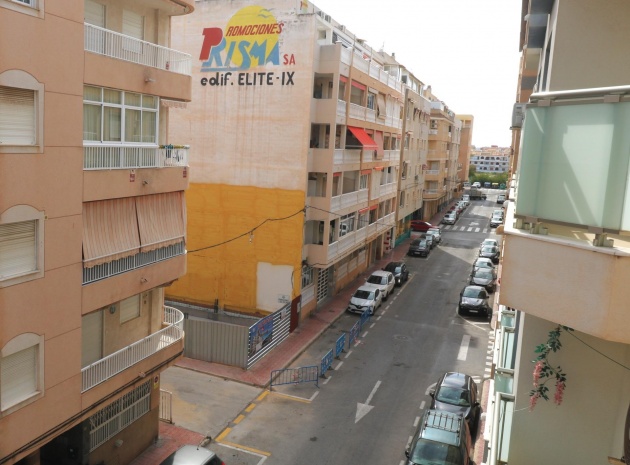 Resale - Apartment - Torrevieja - Beachside Torrevieja