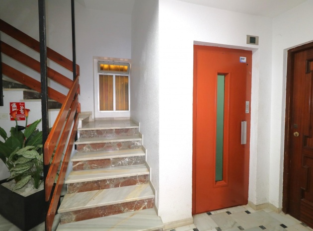 Resale - Apartment - Torrevieja - Beachside Torrevieja