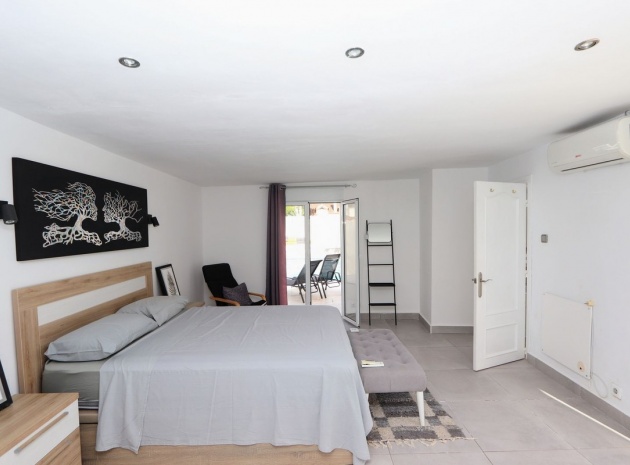 Wiederverkauf - Villa - Orihuela - Los Balcones