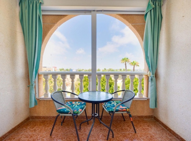 Resale - Apartment - Torrevieja - Torrevieja Centro