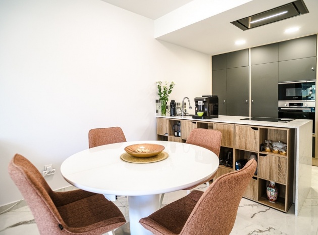 Wiederverkauf - Wohnung - Torrevieja - Torrevieja Centro