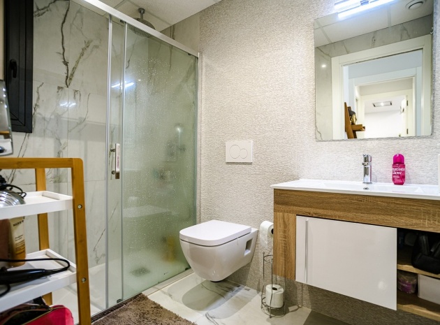 Wiederverkauf - Wohnung - Torrevieja - Torrevieja Centro