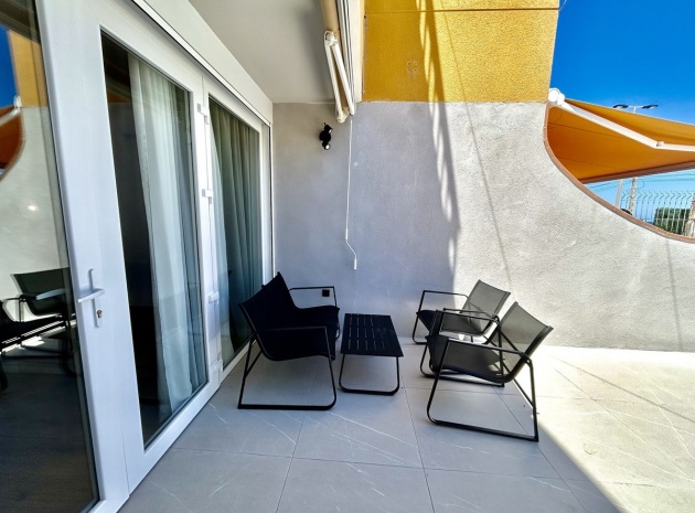 Wiederverkauf - Wohnung - Torrevieja - Torrevieja Centro