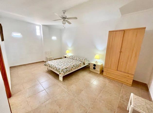 Wiederverkauf - Villa - Daya Nueva - Daya Nueva Centro