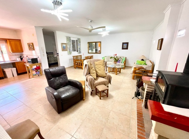 Wiederverkauf - Villa - Daya Nueva - Daya Nueva Centro