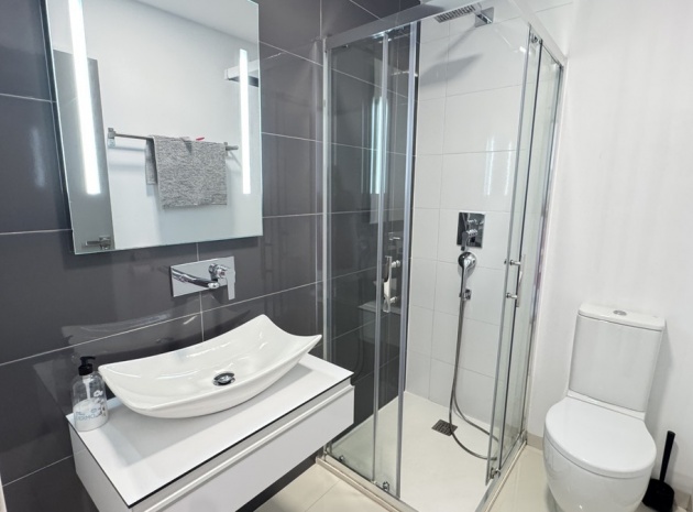 Wiederverkauf - Wohnung - Pilar de la Horadada - Pilar de la Horadada Centro