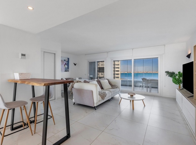 Återförsäljning - Lägenhet - Orihuela - Punta Prima