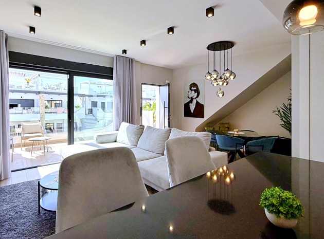 Wiederverkauf - Wohnung - Punta Prima - Res. Innova Beach