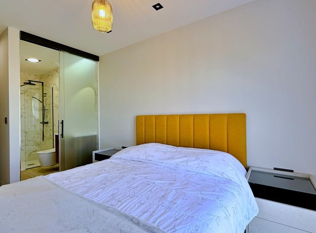 Wiederverkauf - Wohnung - Punta Prima - Res. Innova Beach