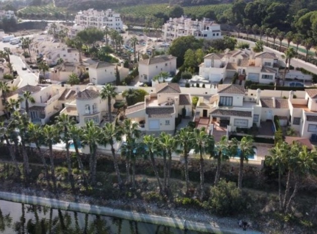 Återförsäljning - Villa - Villamartin - las ramblas