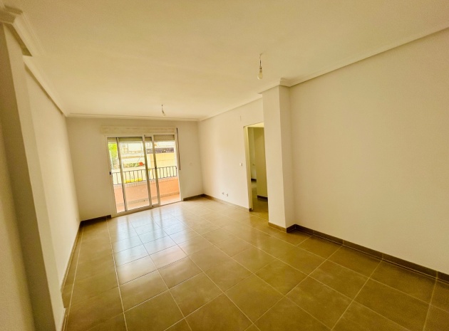 Wiederverkauf - Wohnung - Daya Nueva