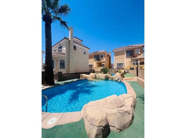 Revente - Villa - Villamartin