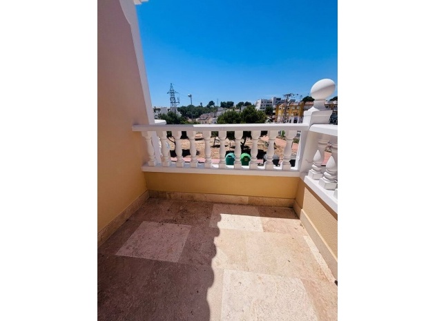 Revente - Villa - Villamartin