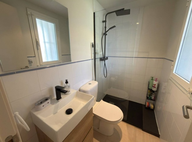 Resale - Apartment - Villamartin - La Fuente