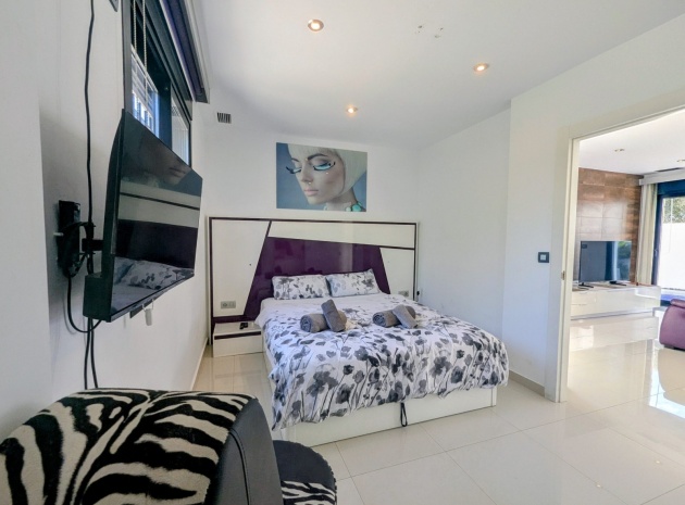 Återförsäljning - Villa - Los Montesinos - La Herrada