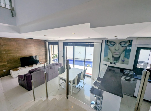 Återförsäljning - Villa - Los Montesinos - La Herrada