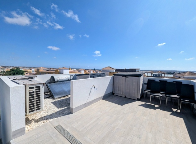 Återförsäljning - Villa - Los Montesinos - La Herrada