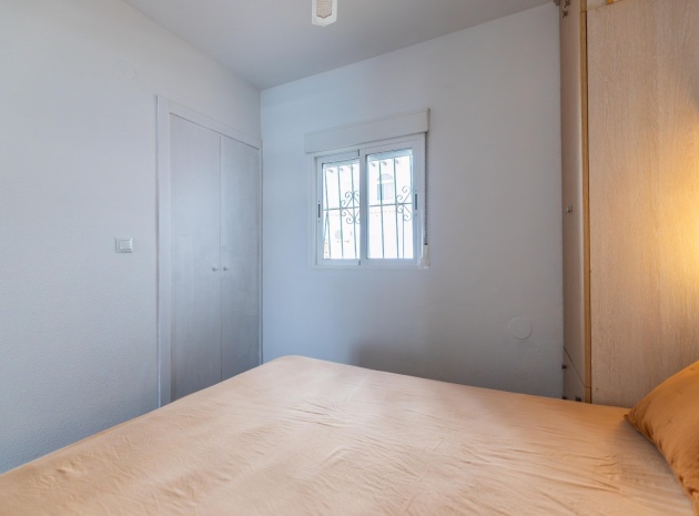 Wiederverkauf - Wohnung - Torrevieja - Beachside Torrevieja