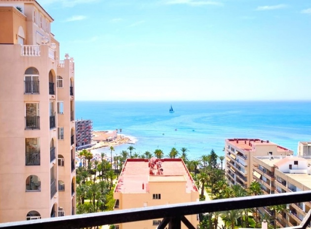 Wiederverkauf - Wohnung - Torrevieja - Torrevieja Centro