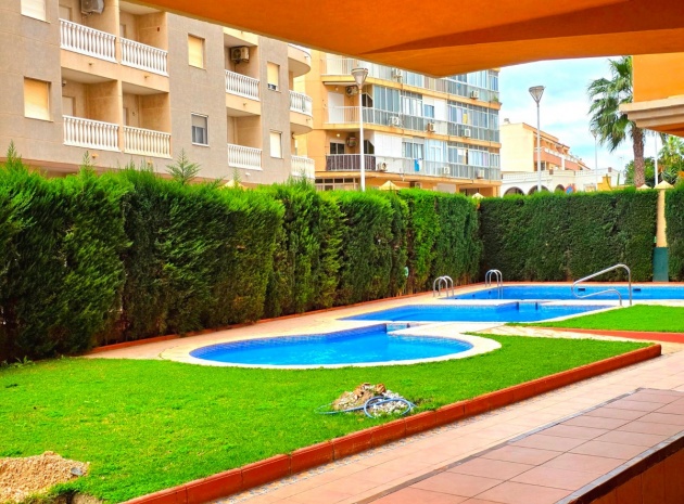 Wiederverkauf - Wohnung - Torrevieja - Torrevieja Centro