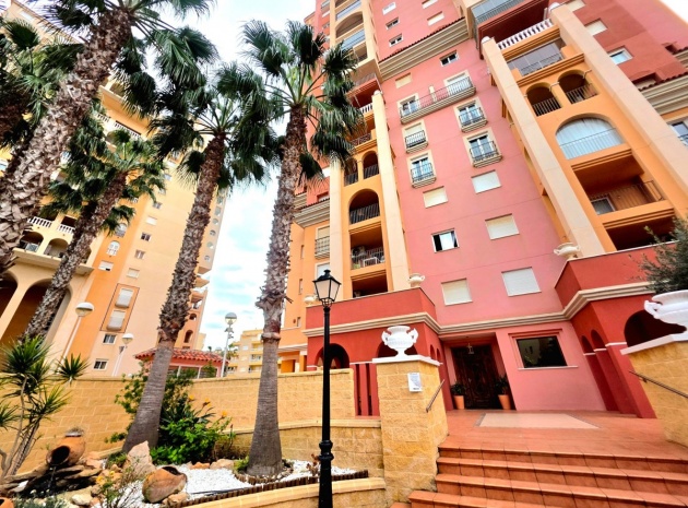 Wiederverkauf - Wohnung - Torrevieja - Torrevieja Centro