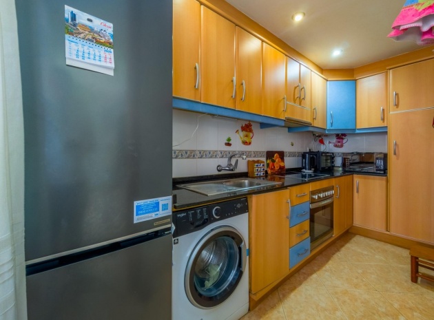 Resale - Villa - Torrevieja - Torrevieja Centro
