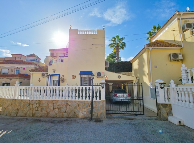 Wiederverkauf - Villa - Villamartin - El Galan