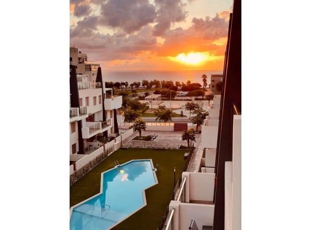 Wiederverkauf - Wohnung - Mil Palmeras - Beachside Mil Palmeras