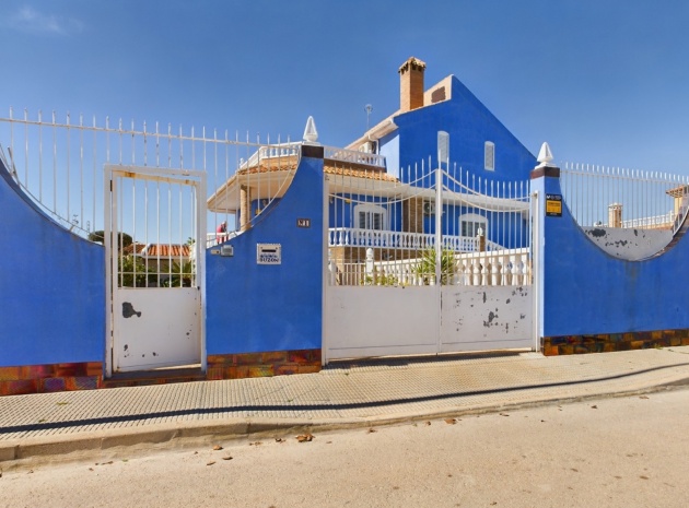 Återförsäljning - Villa - Los Alcazares