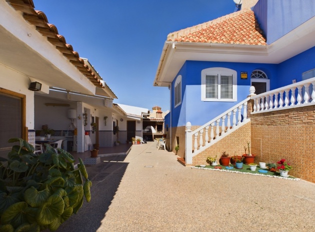 Återförsäljning - Villa - Los Alcazares