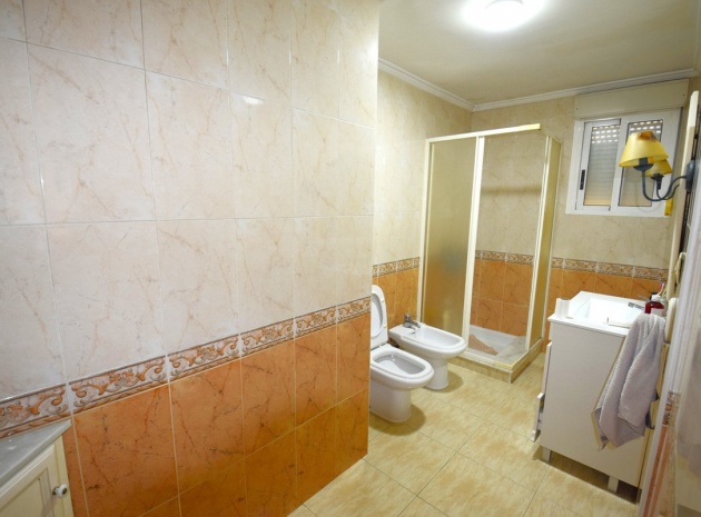 Wiederverkauf - Villa - Guardamar del Segura - Guardamar del Segura Centro