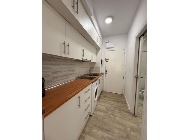 Wiederverkauf - Wohnung - Torrevieja - Torrevieja Centro