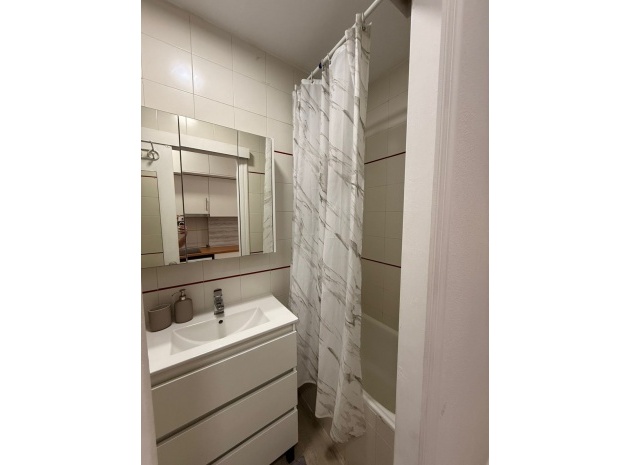 Wiederverkauf - Wohnung - Torrevieja - Torrevieja Centro