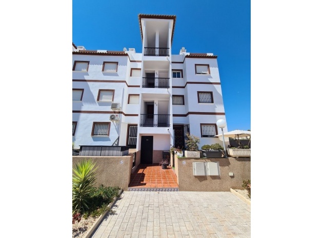 Resale - Apartment - Orihuela - Punta Prima
