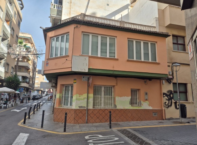 Wiederverkauf - Stadthaus - Torrevieja - Torrevieja Centro