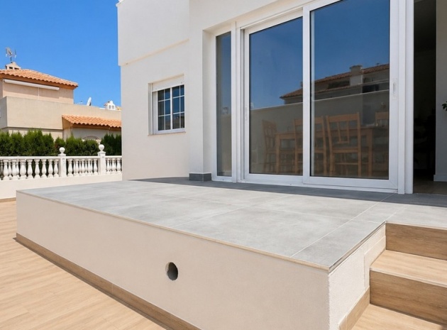 Återförsäljning - Radhus - Orihuela - Los Altos