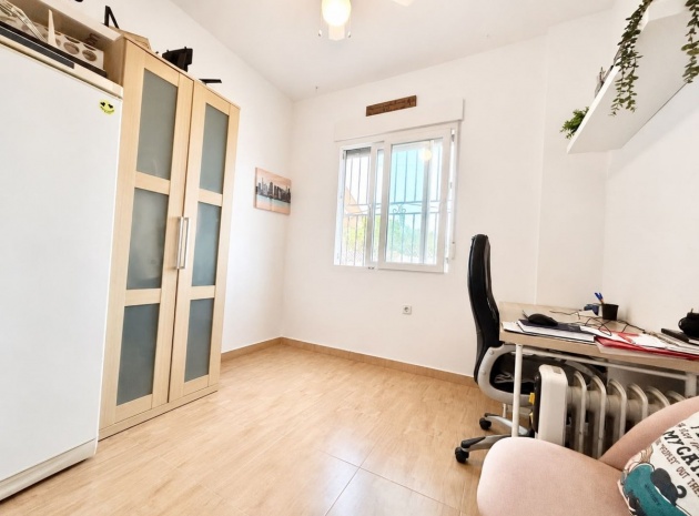 Resale - Apartment - Orihuela - Cabo Roig
