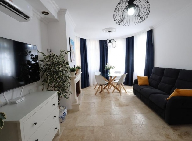 Wiederverkauf - Villa - Orihuela - Orihuela Costa