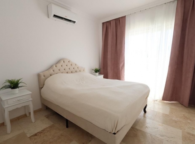 Wiederverkauf - Villa - Orihuela - Orihuela Costa
