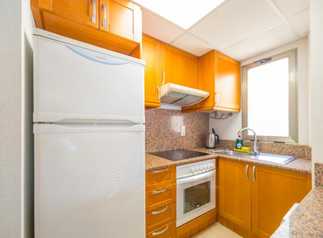 Resale - Apartment - Torrevieja - Playa De Los Locos