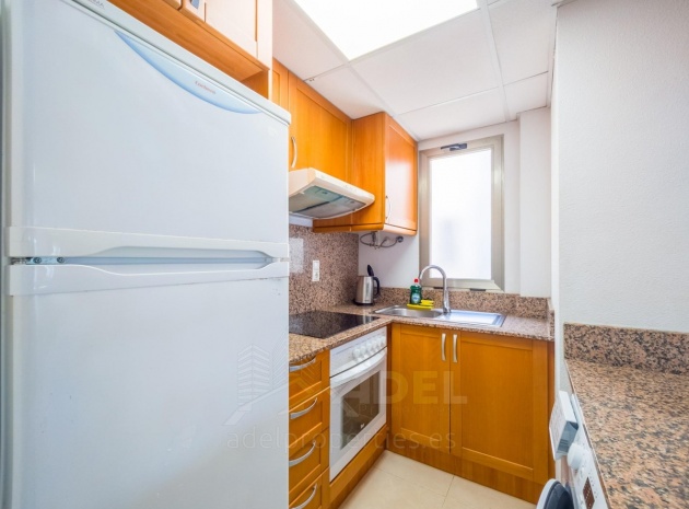 Resale - Apartment - Torrevieja - Playa De Los Locos