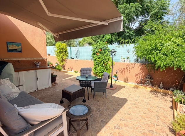 Revente - Villa - Los Montesinos - La Herada