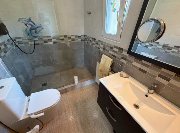 Revente - Villa - Los Montesinos - La Herada