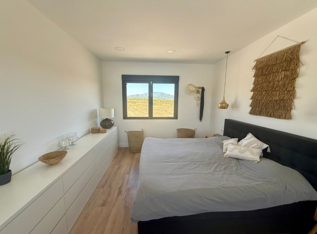 Revente - Villa - Pinoso - Pinoso Centro