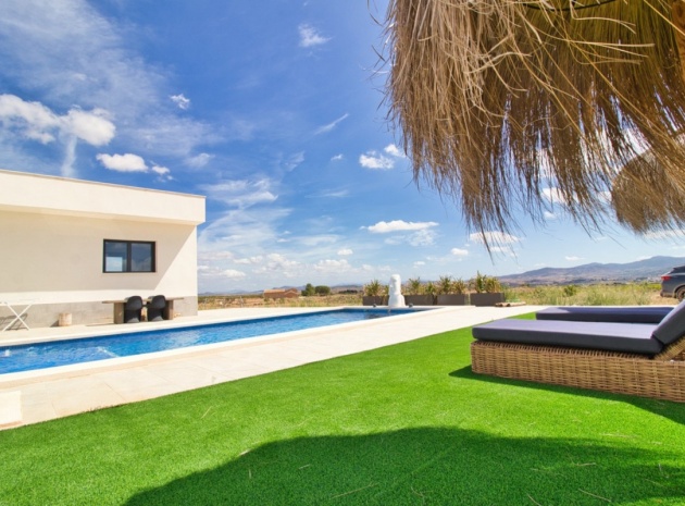 Revente - Villa - Pinoso - Pinoso Centro