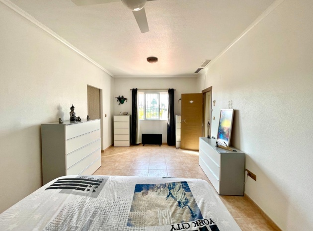 Wiederverkauf - Villa - Catral - Catral Centro
