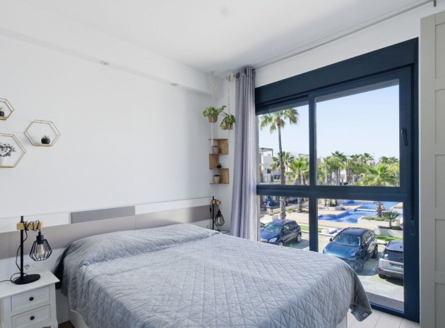 Wiederverkauf - Wohnung - Orihuela - La Zenia