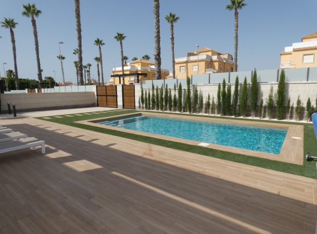 Resale - Villa - Ciudad Quesada