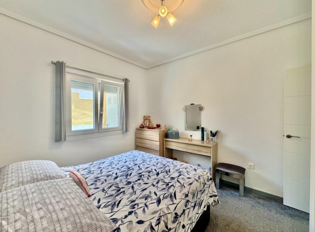 Resale - Villa - Alicante - La Florida